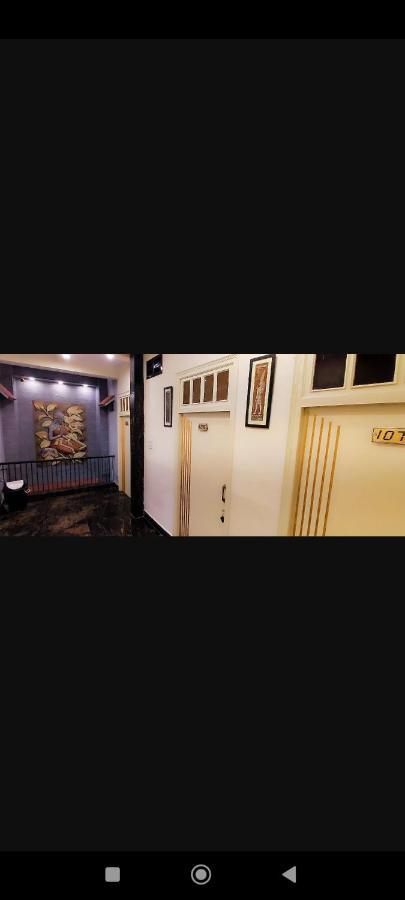 ורנאסי Bhagyashree Guest House 2 Km To Vishwanath Temple, Ganga Ghat Parking Available מראה חיצוני תמונה